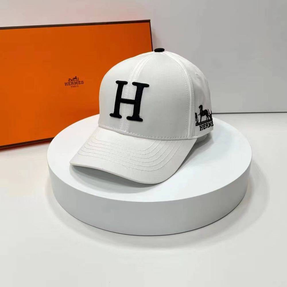 Hermes logo cap