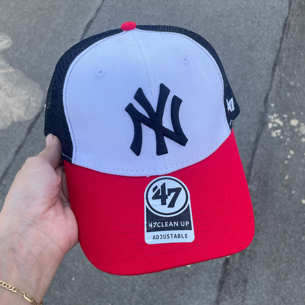 NY Yankees trucker