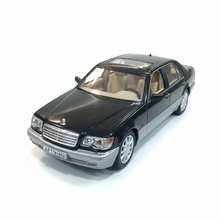 Load image into Gallery viewer, Mercedes-Benz S-Class (W140) 1:24 Scale Model
